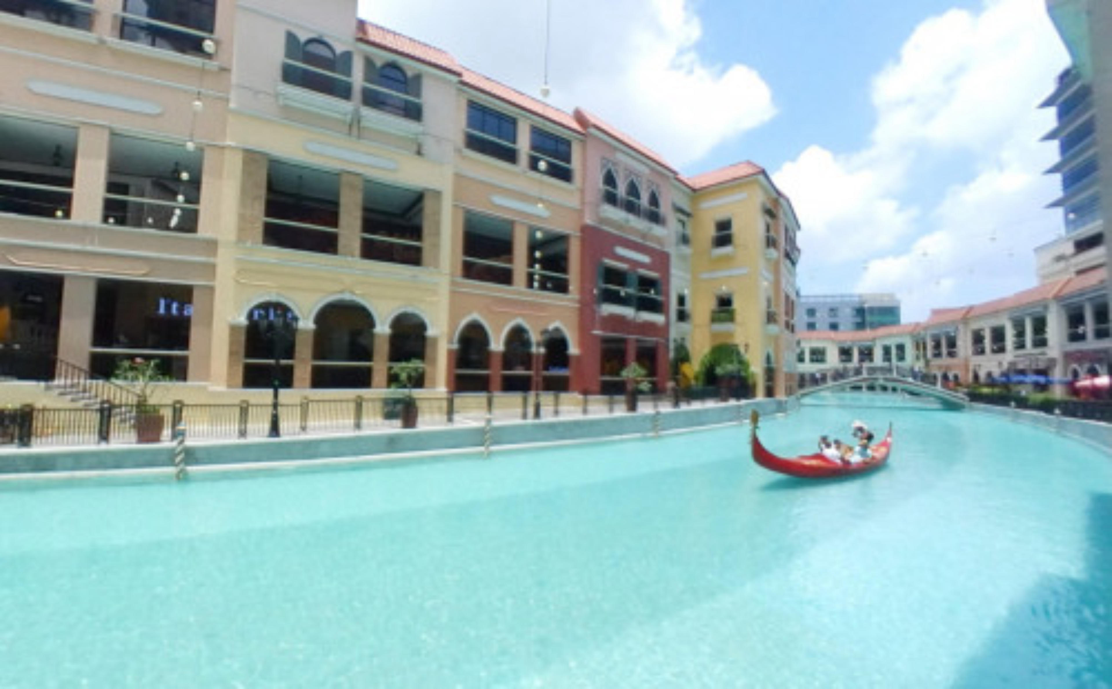 Venice Grand Canal Mall, Manila, Philippines virtual tour preview